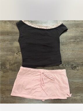 EDIKTED SET Women’s Lace-Trim Sleep Top and Skirt Set - Grey & Light Pink